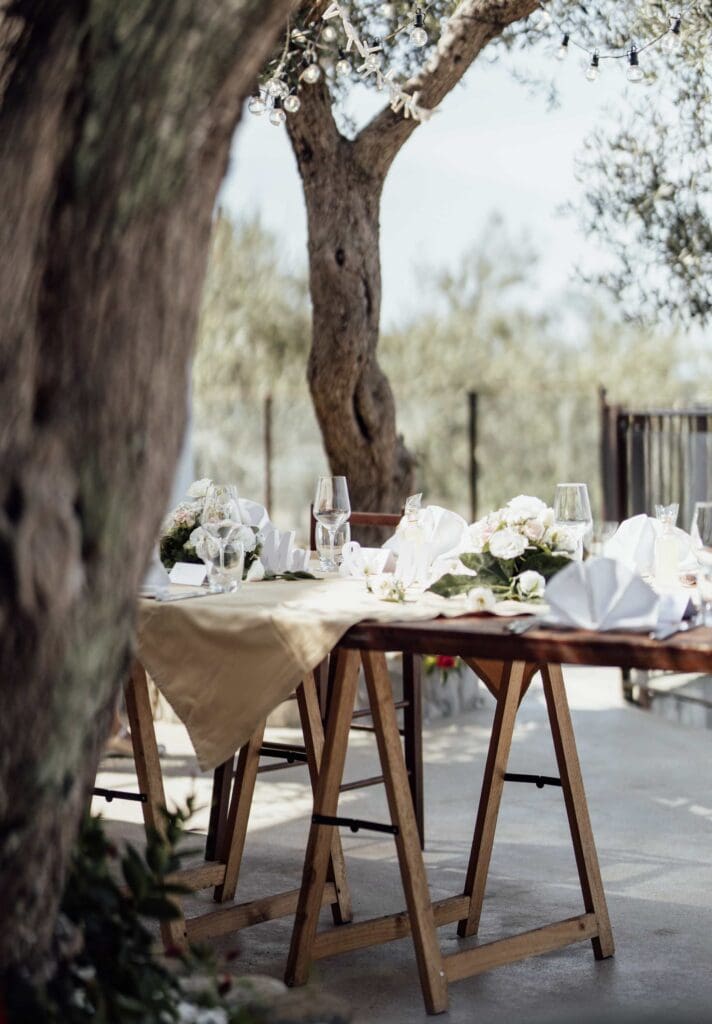 Destination wedding Italy top table on terrace